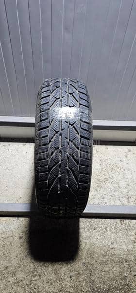 Tigar 215/55 R17 Zimska