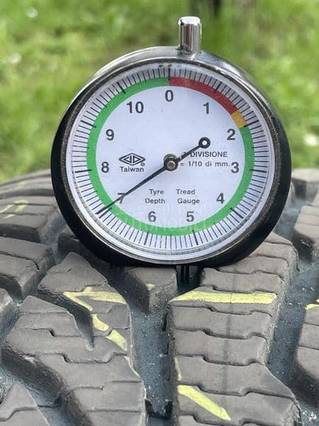 Uniroyal 205/55 R16 Zimska