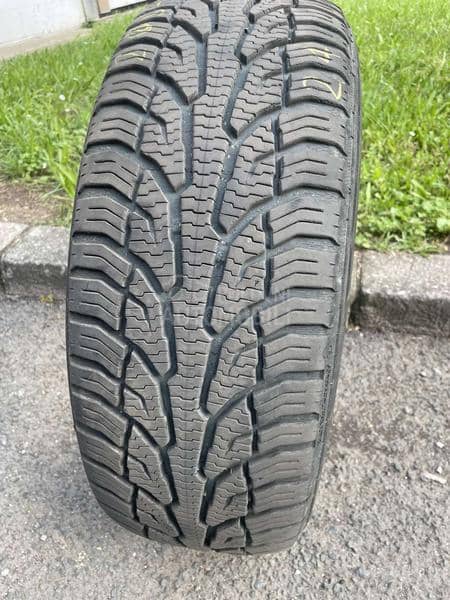 Uniroyal 205/55 R16 Zimska
