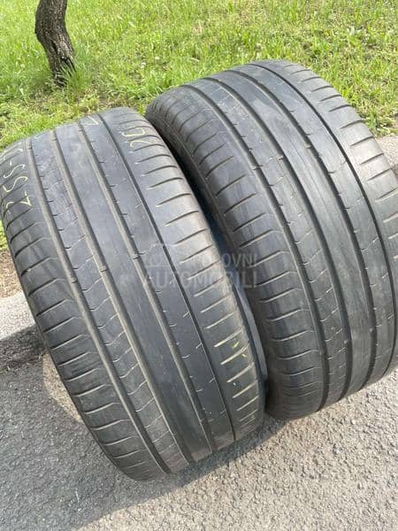 Pirelli 255/35 R19 Letnja