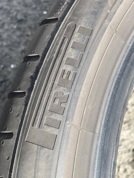 Pirelli 255/35 R19 Letnja