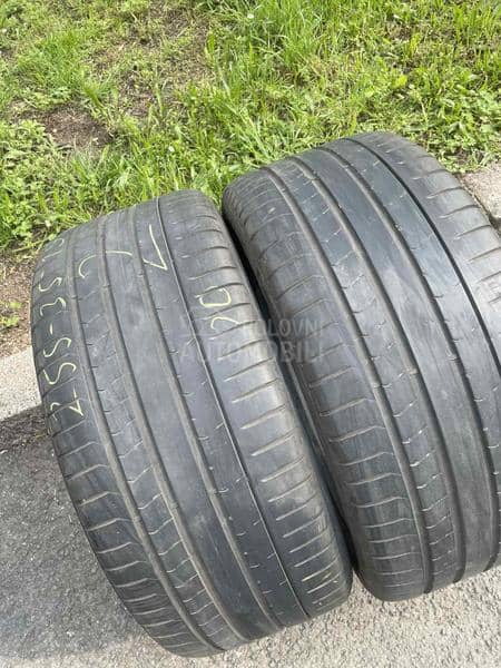Pirelli 255/35 R19 Letnja