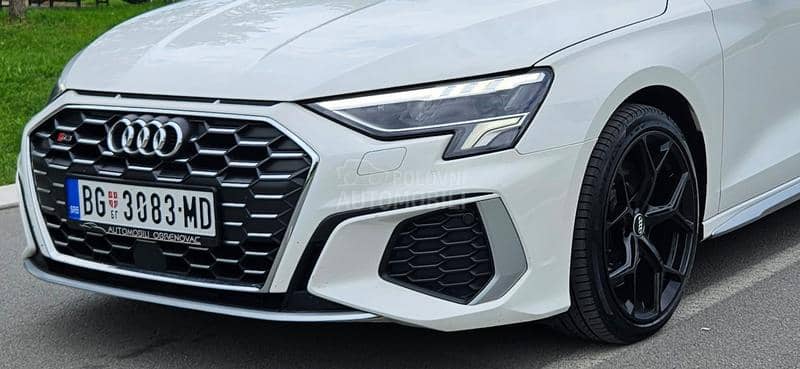 Audi S3 quattro