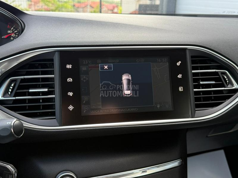 Peugeot 308 1.2 ALLURE LED NAVl