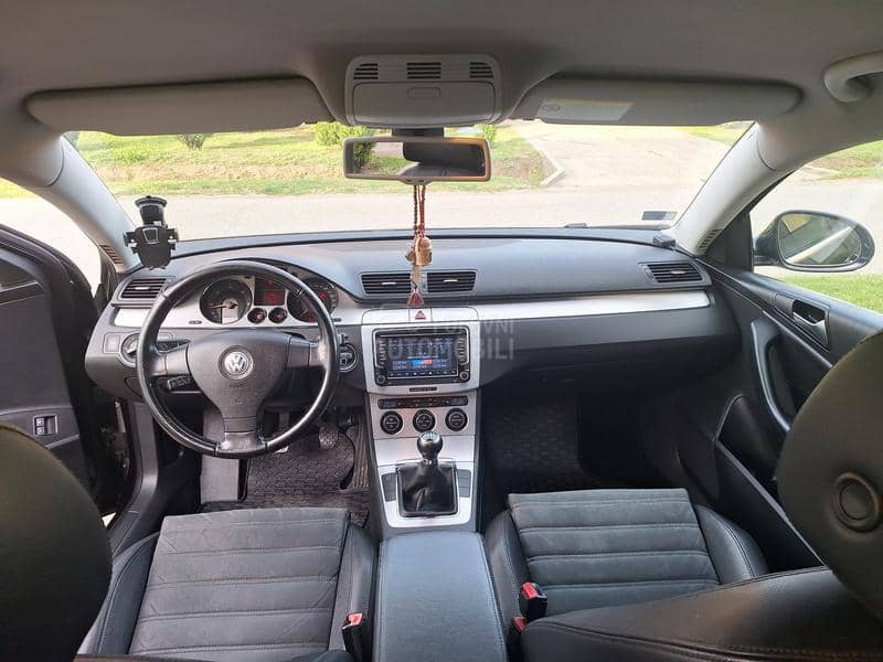 Volkswagen Passat B6 2.0TDI comonreil