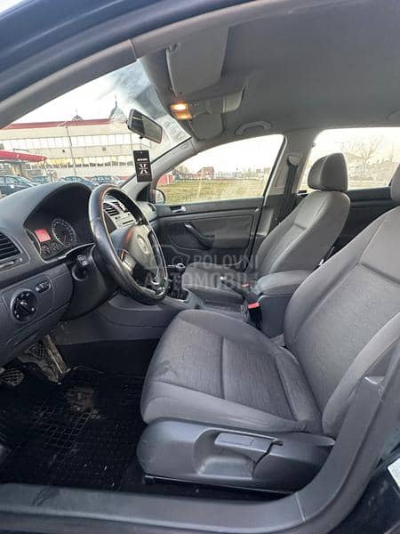 Volkswagen Golf 5 4motion