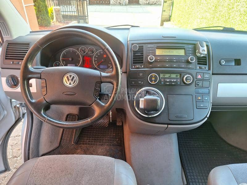 Volkswagen Multivan 2.5Tdi