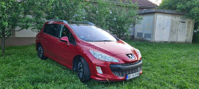 Peugeot 308 1.6 HDI  7 sed