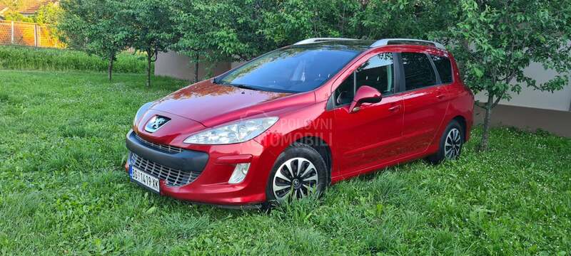 Peugeot 308 1.6 HDI  7 sed