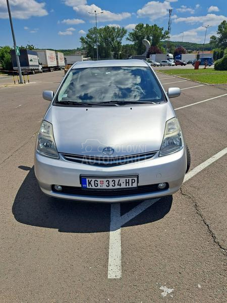 Toyota Prius 1.5 HYBRID