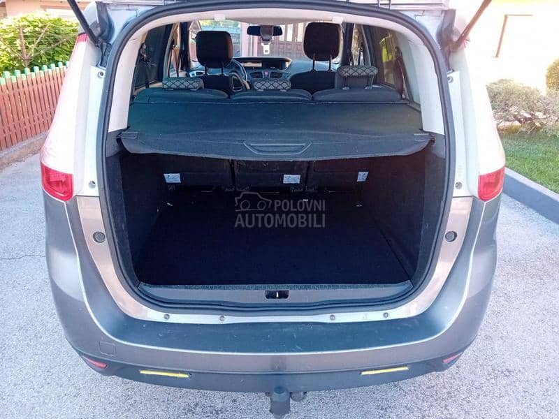 Renault Scenic 1 5 d c i