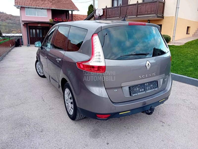 Renault Scenic 1 5 d c i