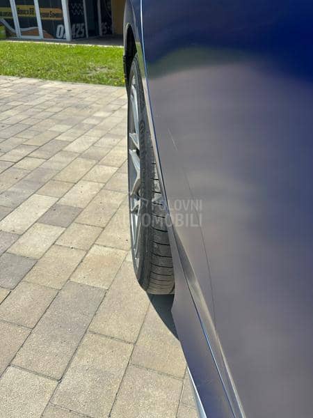 Mercedes Benz GT 63 AMG briliant blue mango