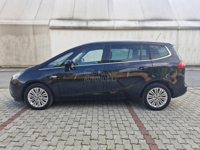 Opel Zafira 1.6 cosmo metan