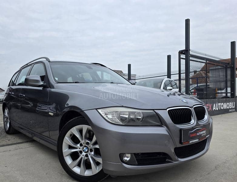BMW 318 D    N.A.V.I