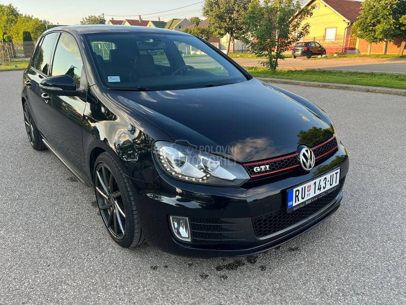 Volkswagen Golf 6 2.0 GTI  N oV CH