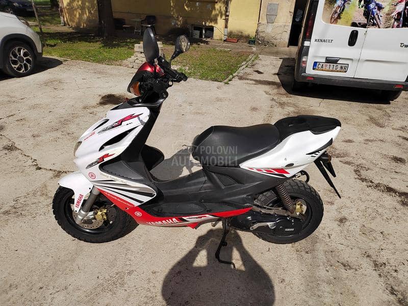 Yamaha aerox