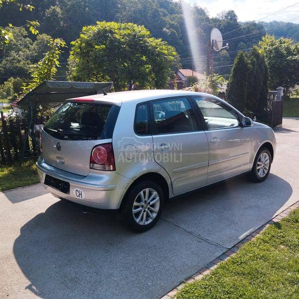 Volkswagen Polo 1.6 b CH