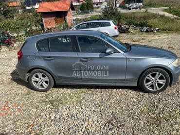 BMW Serija 1 e87 -  kompletan auto u delovima