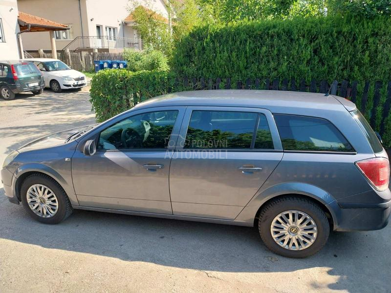 Opel Astra H 1.7 cdti