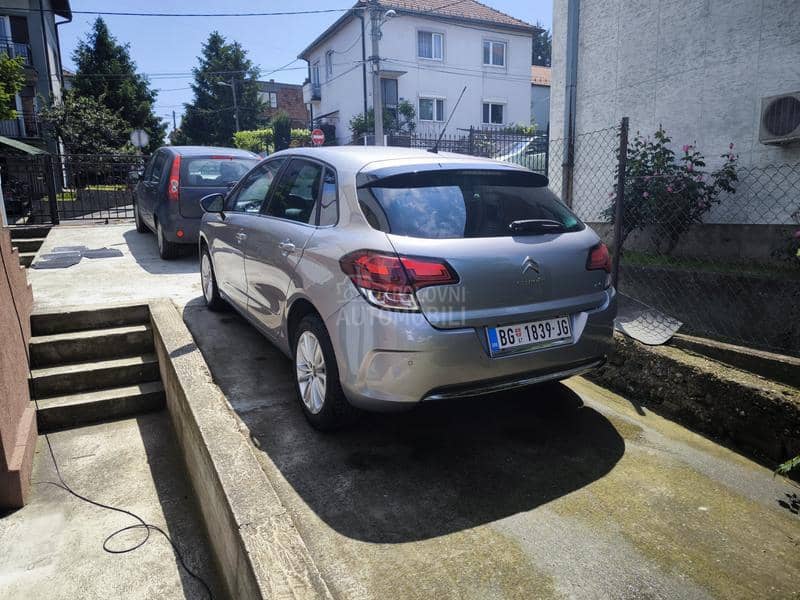 Citroen C4 