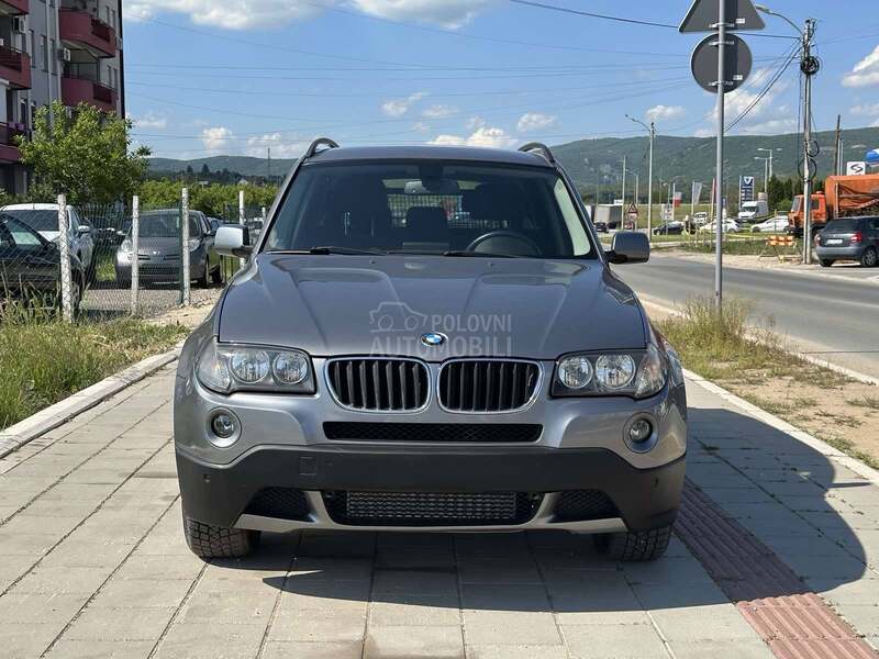BMW X3 2.0 CH