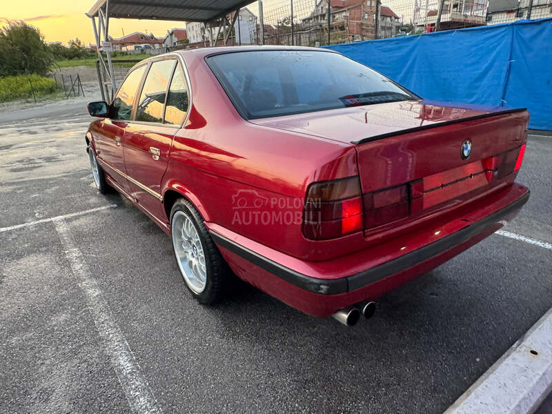 BMW 525 525i M50