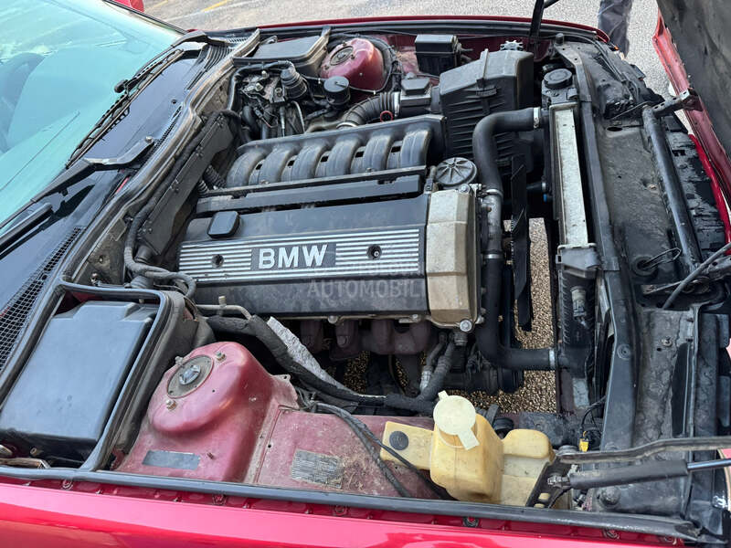 BMW 525 525i M50