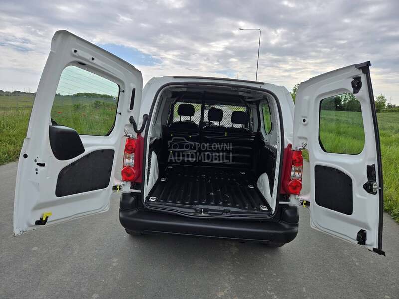 Citroen Berlingo 1.6 HDi  3 sedista