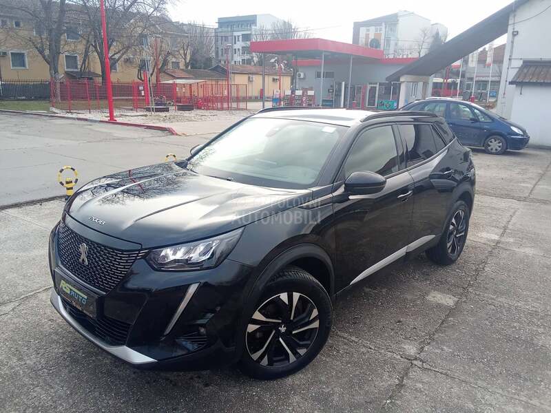 Peugeot 2008 ALLURE BLACK ED