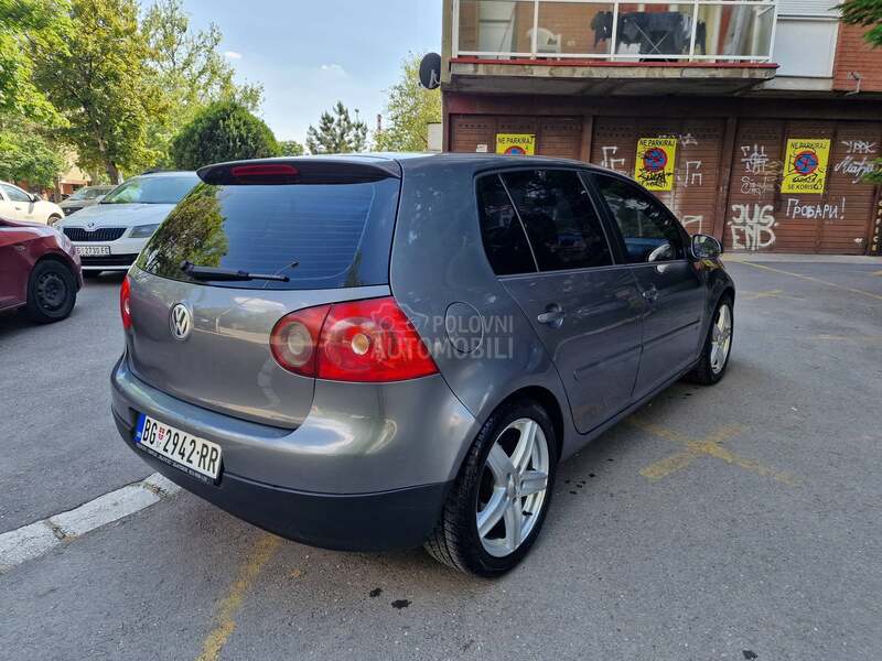 Volkswagen Golf 5 