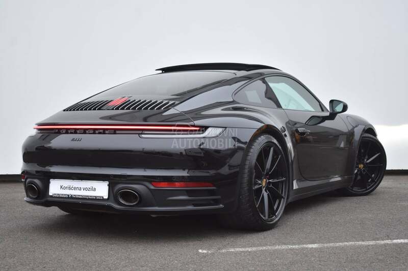 Porsche 911 4S