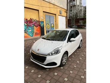 Peugeot 208 1.2 restyling