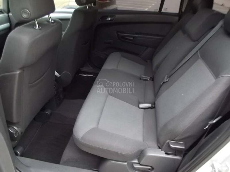 Opel Zafira 1.9 CDTI 7 SIC