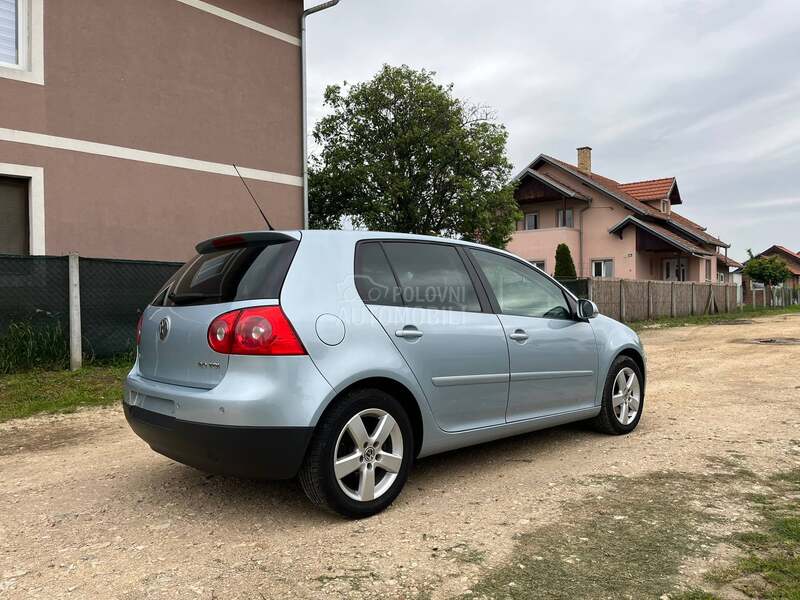 Volkswagen Golf 5 WEB/NOV/FUL
