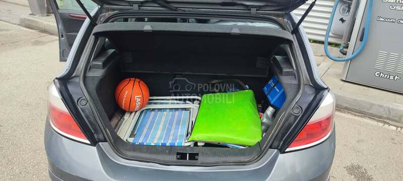 Opel Astra H 1.6 Twinport 16V