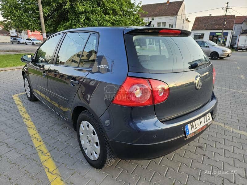 Volkswagen Golf 5 1.6FSI GOAL