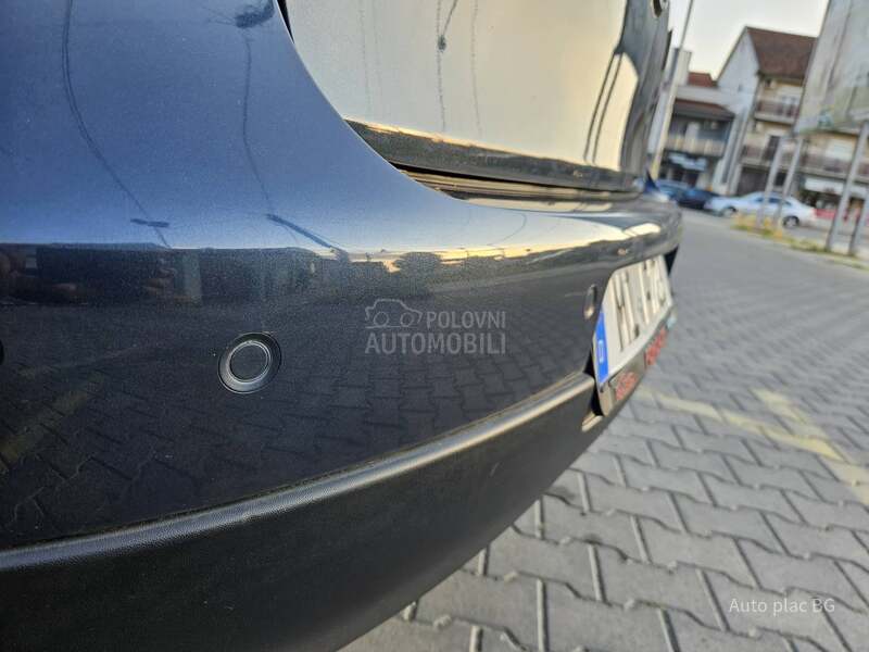 Volkswagen Golf 5 1.6FSI GOAL