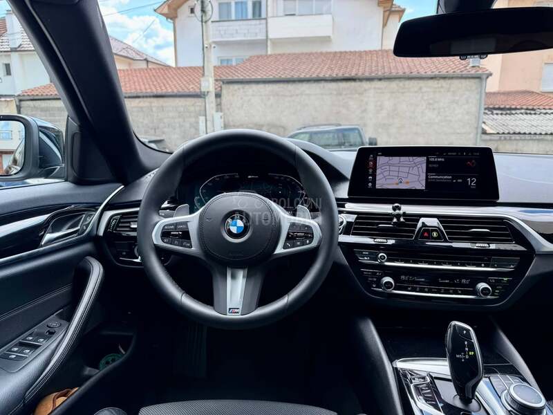 BMW 530 Plug In / M