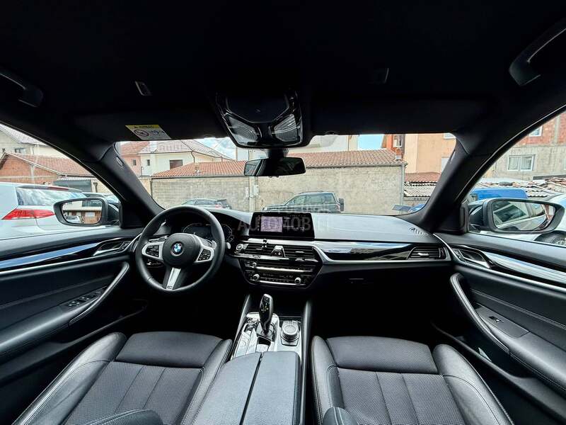 BMW 530 Plug In / M