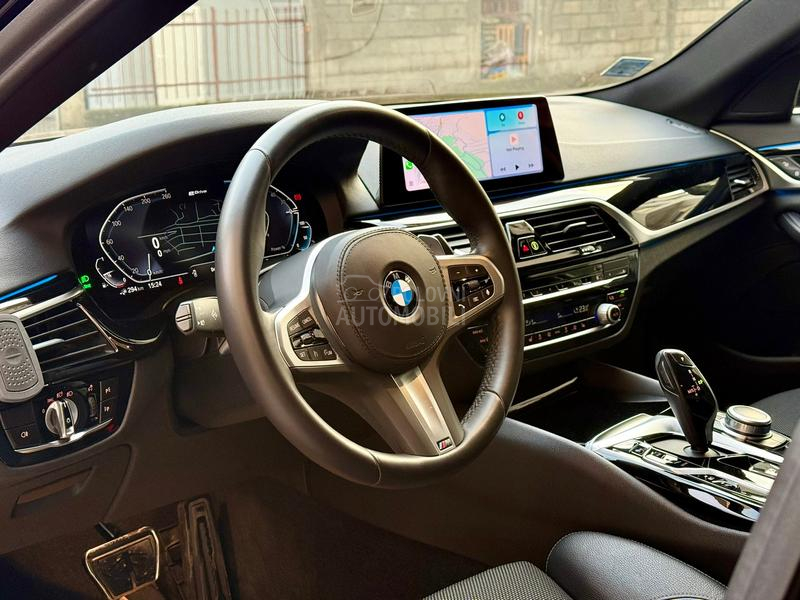 BMW 530 Plug In / M