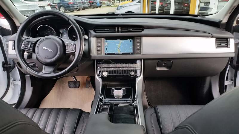 Jaguar XF 2.0 PRESTIGE/AUT/FUL