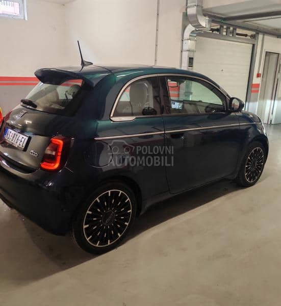 Fiat 500e 
