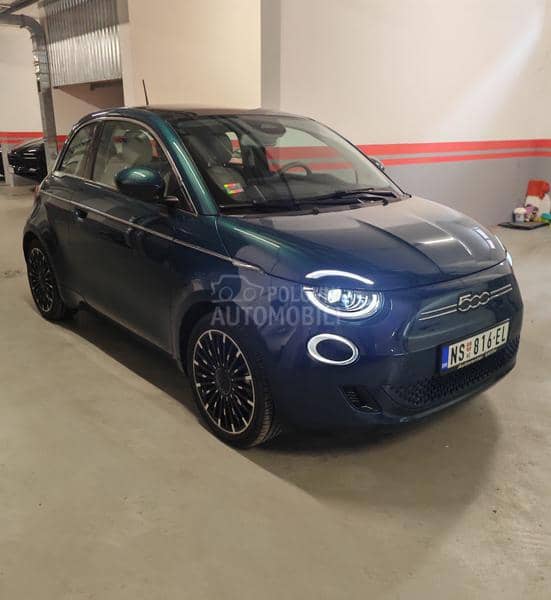 Fiat 500e 