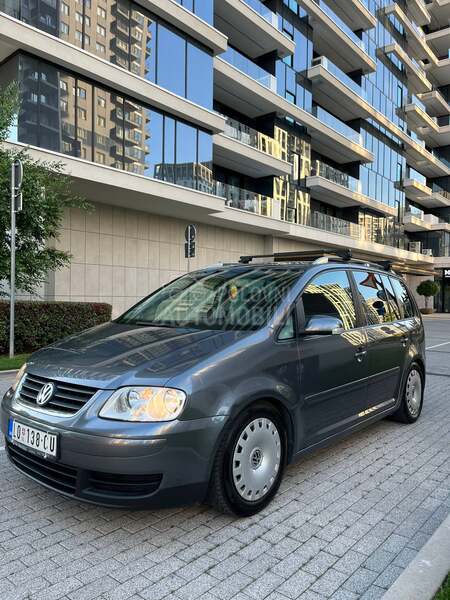 Volkswagen Touran 2.0TDI