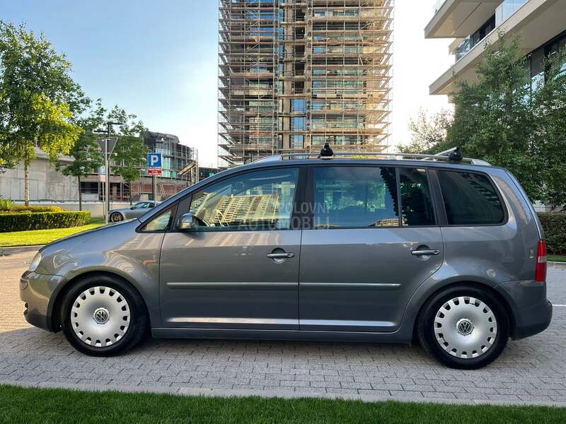 Volkswagen Touran 2.0TDI
