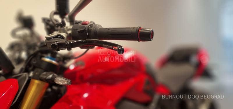 Ducati Streetfighter V4 S