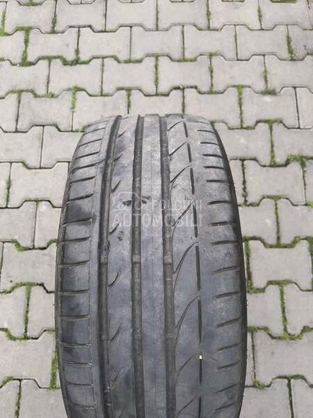 Bridgestone 225/40 R18 Letnja