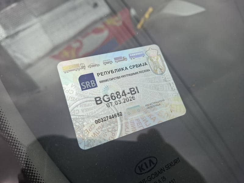Kia pro_cee`d 1.4B,64.000k m