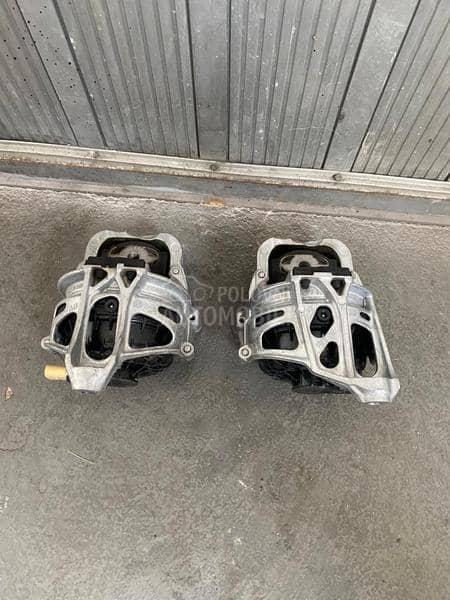 Originalni nosaci motora